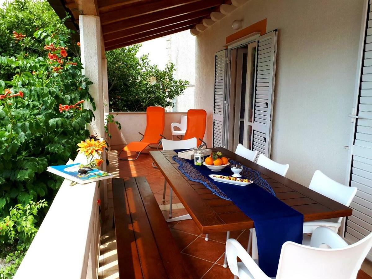 Vesna - Your Best Choice - 80 M From Beach Затон Экстерьер фото